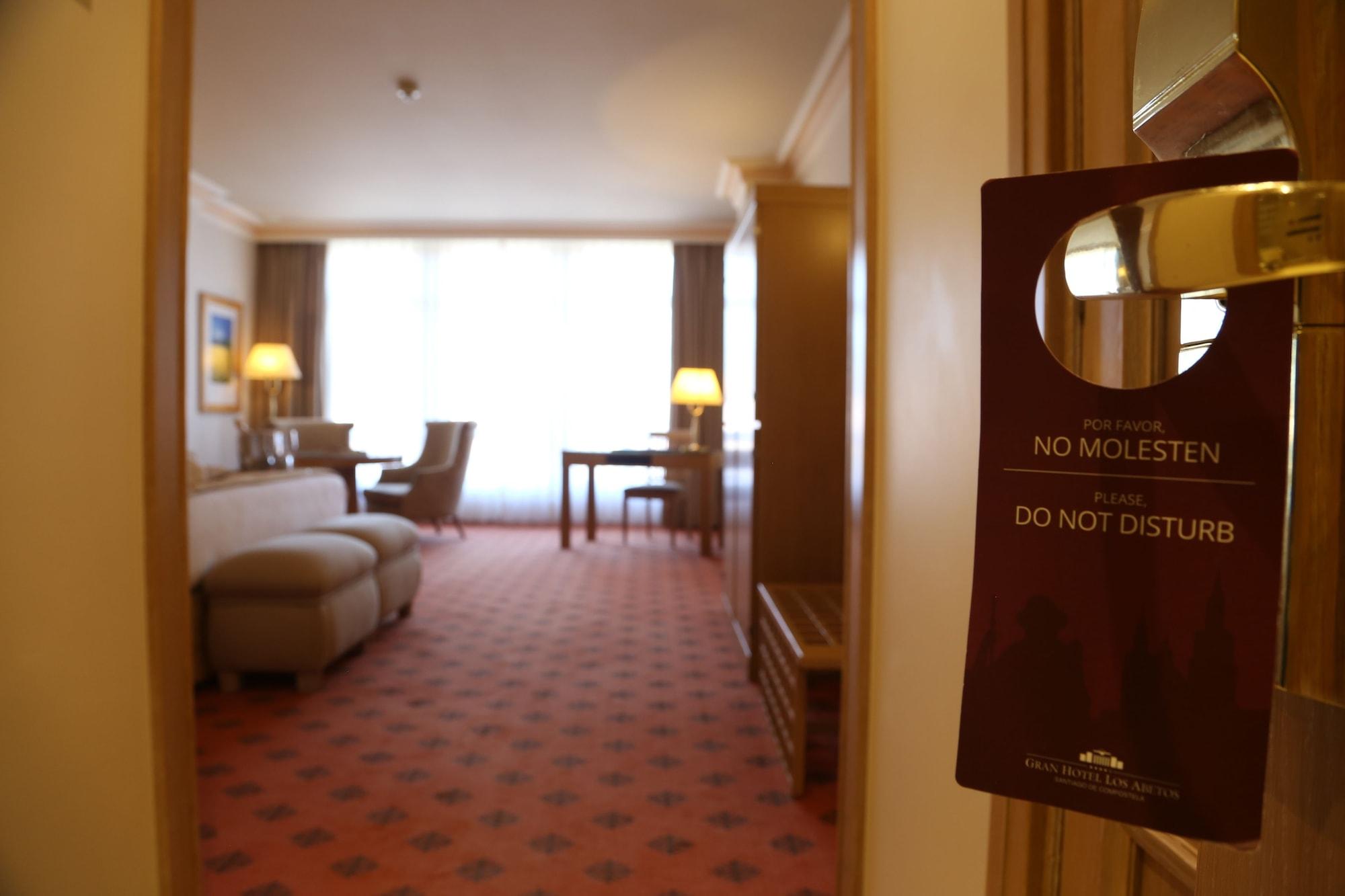 Gran Hotel Los Abetos Santiago de Compostela Bagian luar foto
