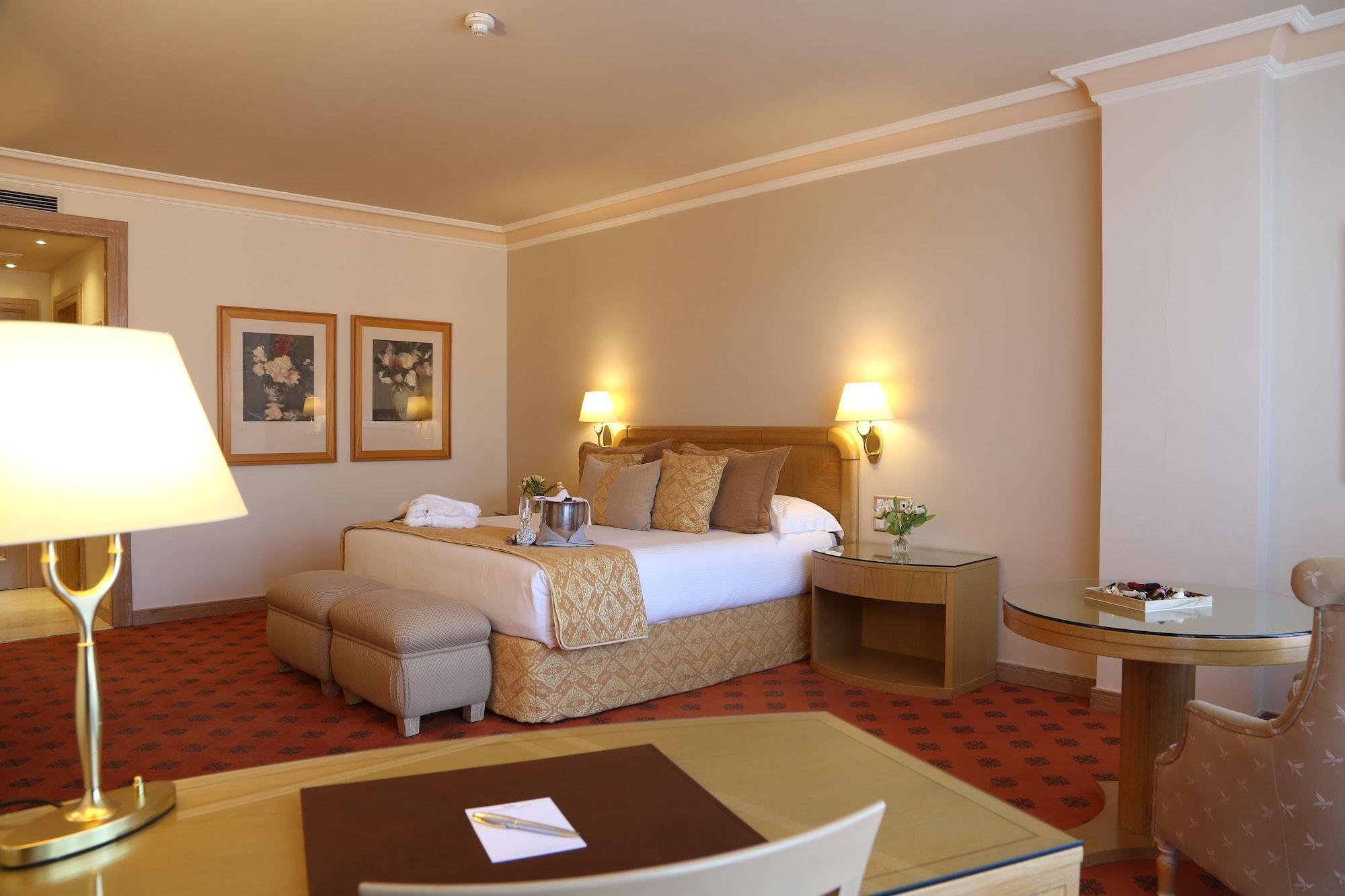 Gran Hotel Los Abetos Santiago de Compostela Bagian luar foto