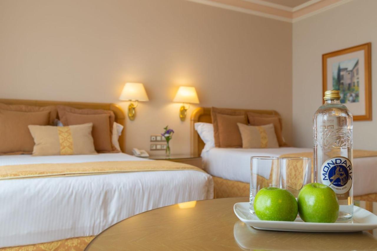 Gran Hotel Los Abetos Santiago de Compostela Bagian luar foto