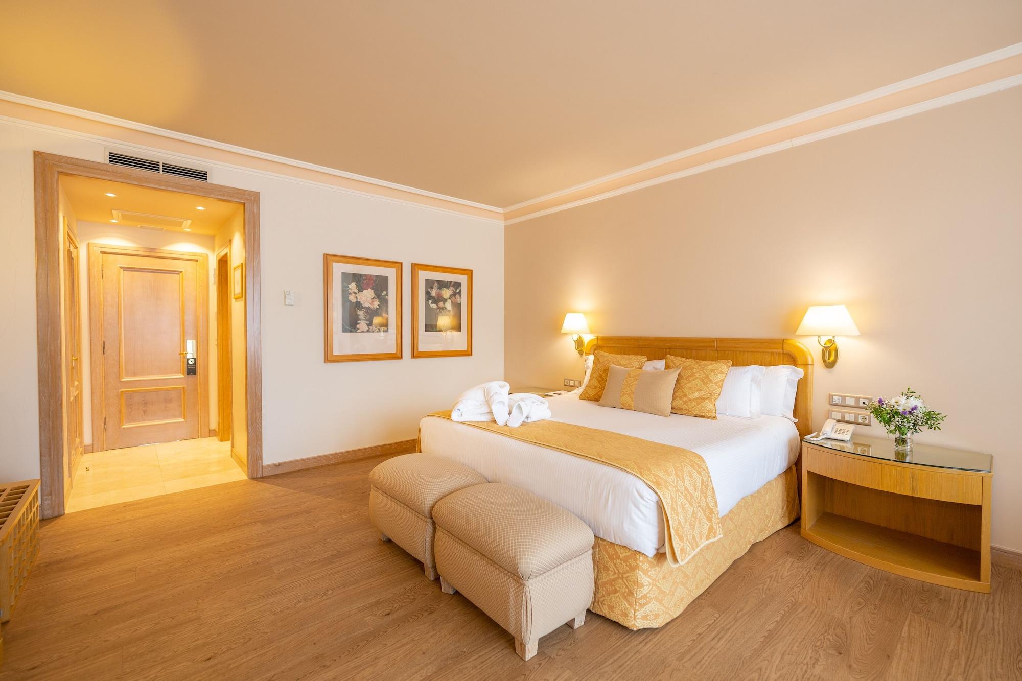 Gran Hotel Los Abetos Santiago de Compostela Bagian luar foto