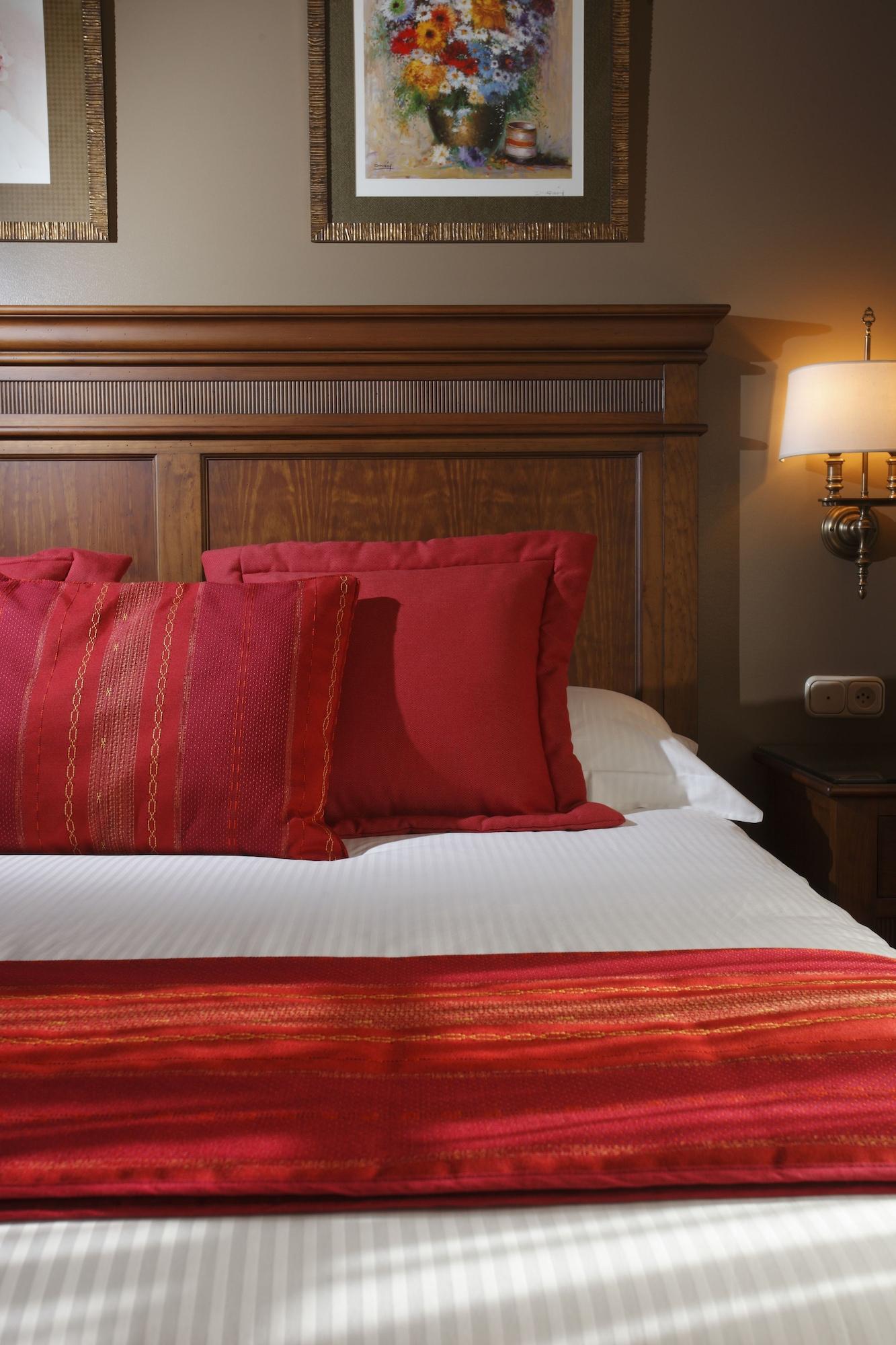 Gran Hotel Los Abetos Santiago de Compostela Bagian luar foto