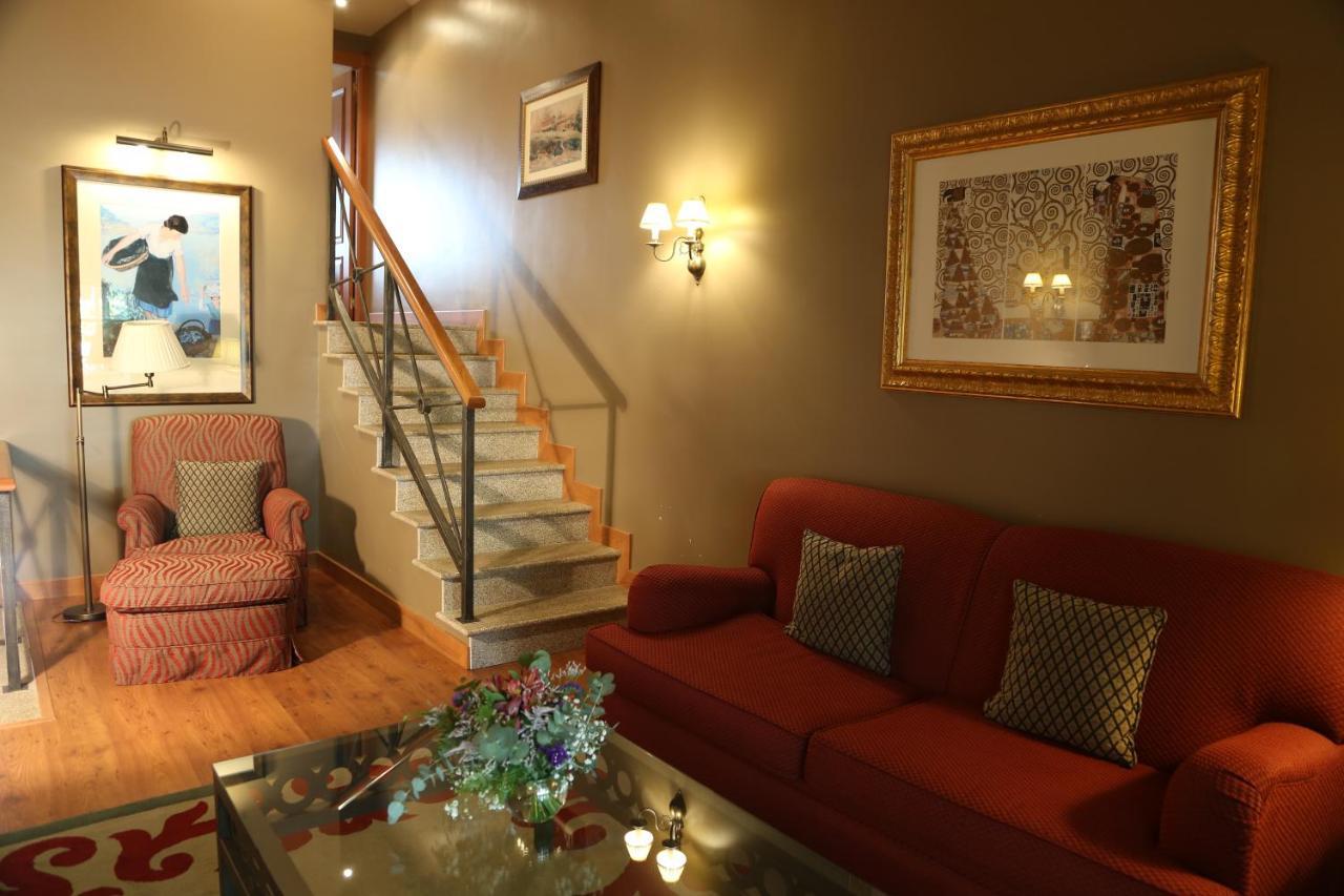 Gran Hotel Los Abetos Santiago de Compostela Bagian luar foto