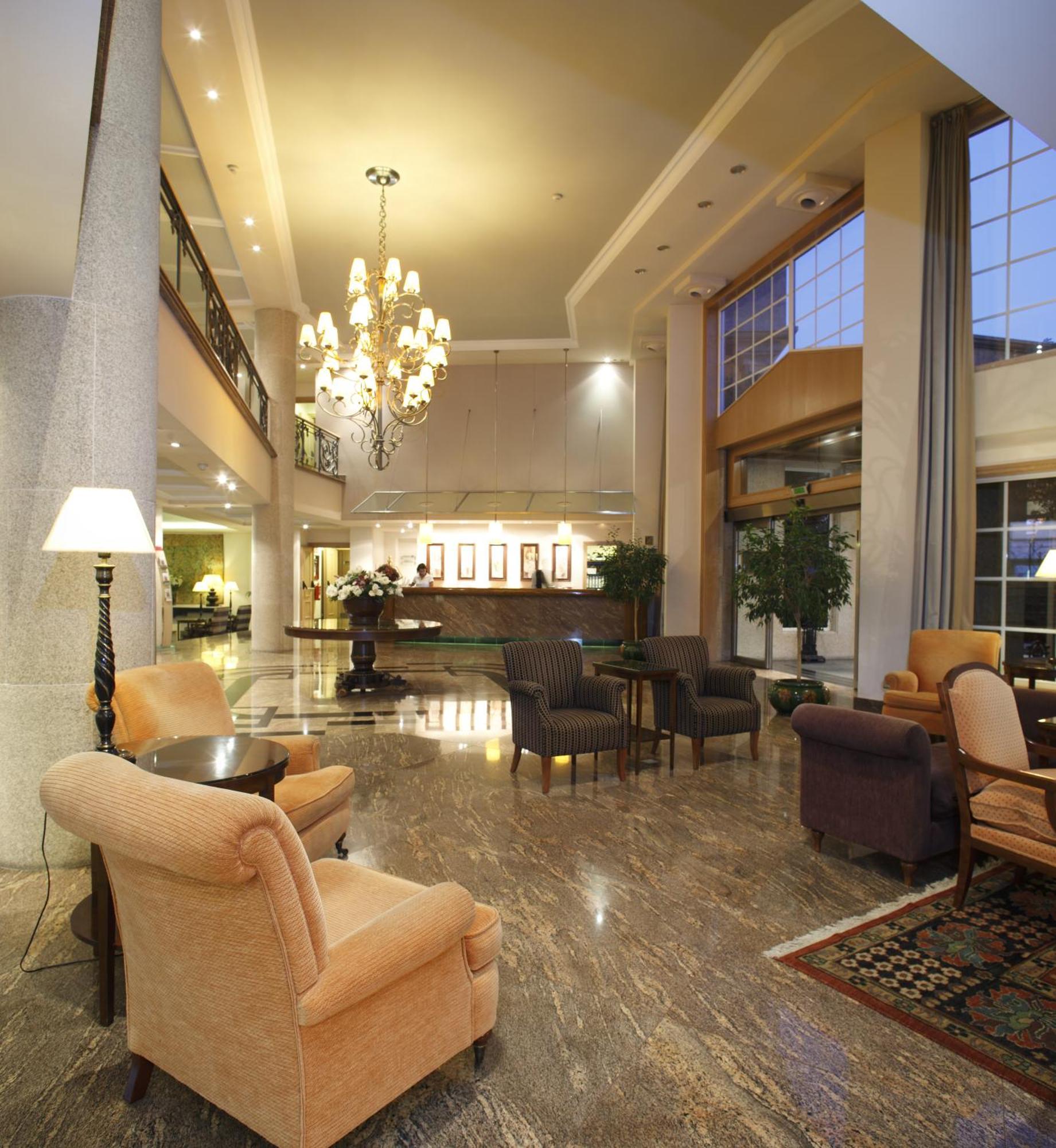 Gran Hotel Los Abetos Santiago de Compostela Bagian luar foto