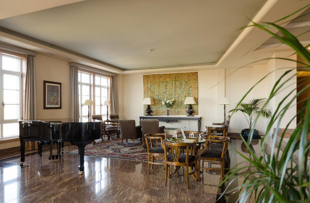 Gran Hotel Los Abetos Santiago de Compostela Bagian luar foto